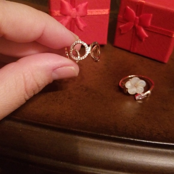 Adjustable Fancy Rings - Picture 4 of 5